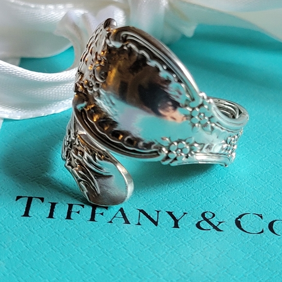 1892 Tiffany & Co Richelieu Spoon Ring 65 - Picture 7 of 16
